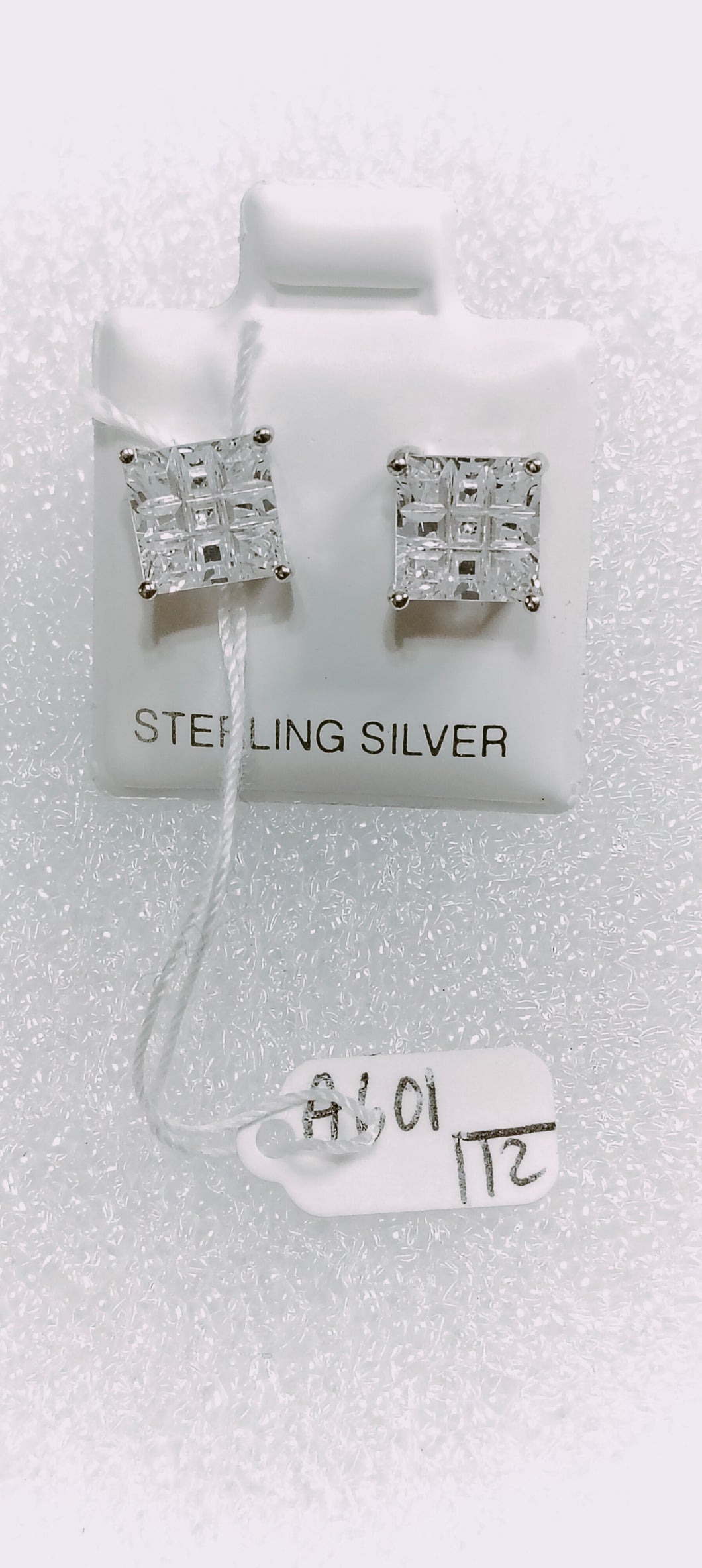 601 Silvery Jewlery