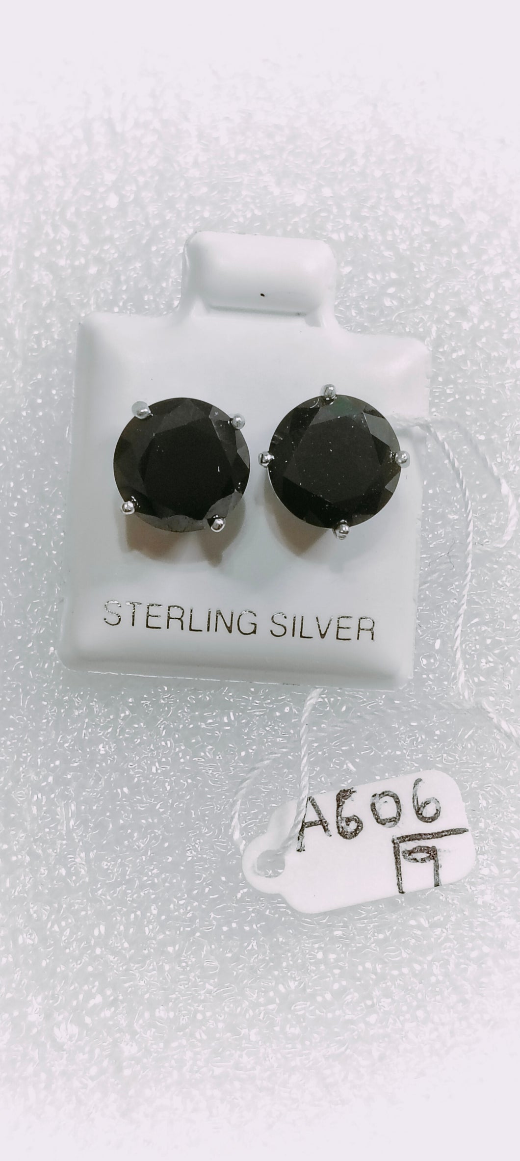 606 Silvery Jewelry