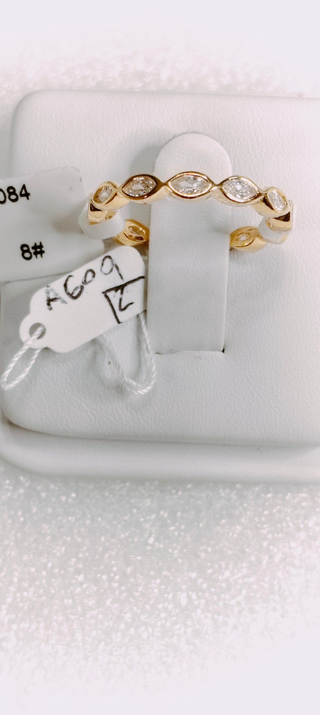 609 Silvery Jewelry