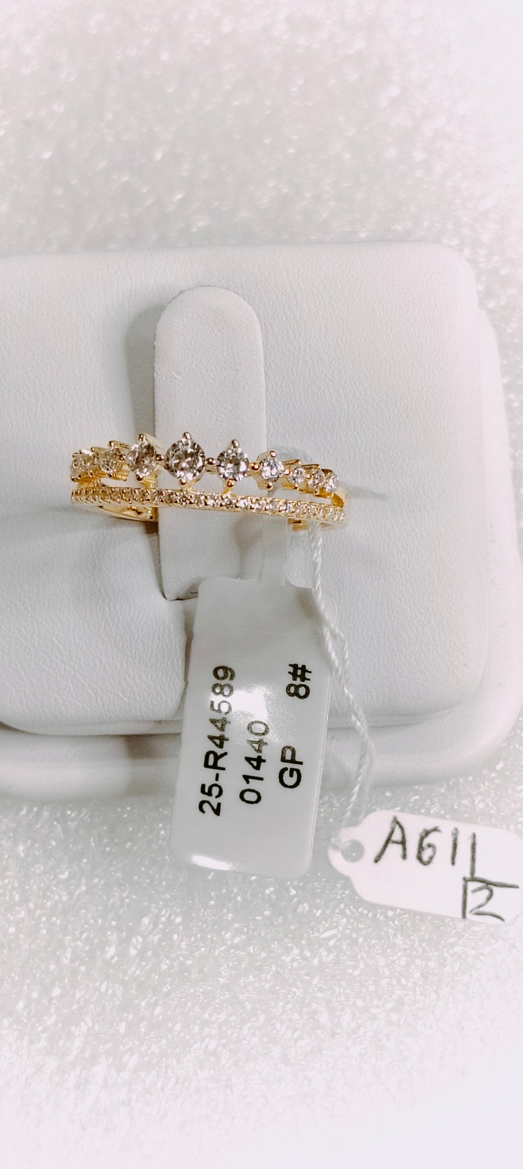 611 Silvery Jewelry