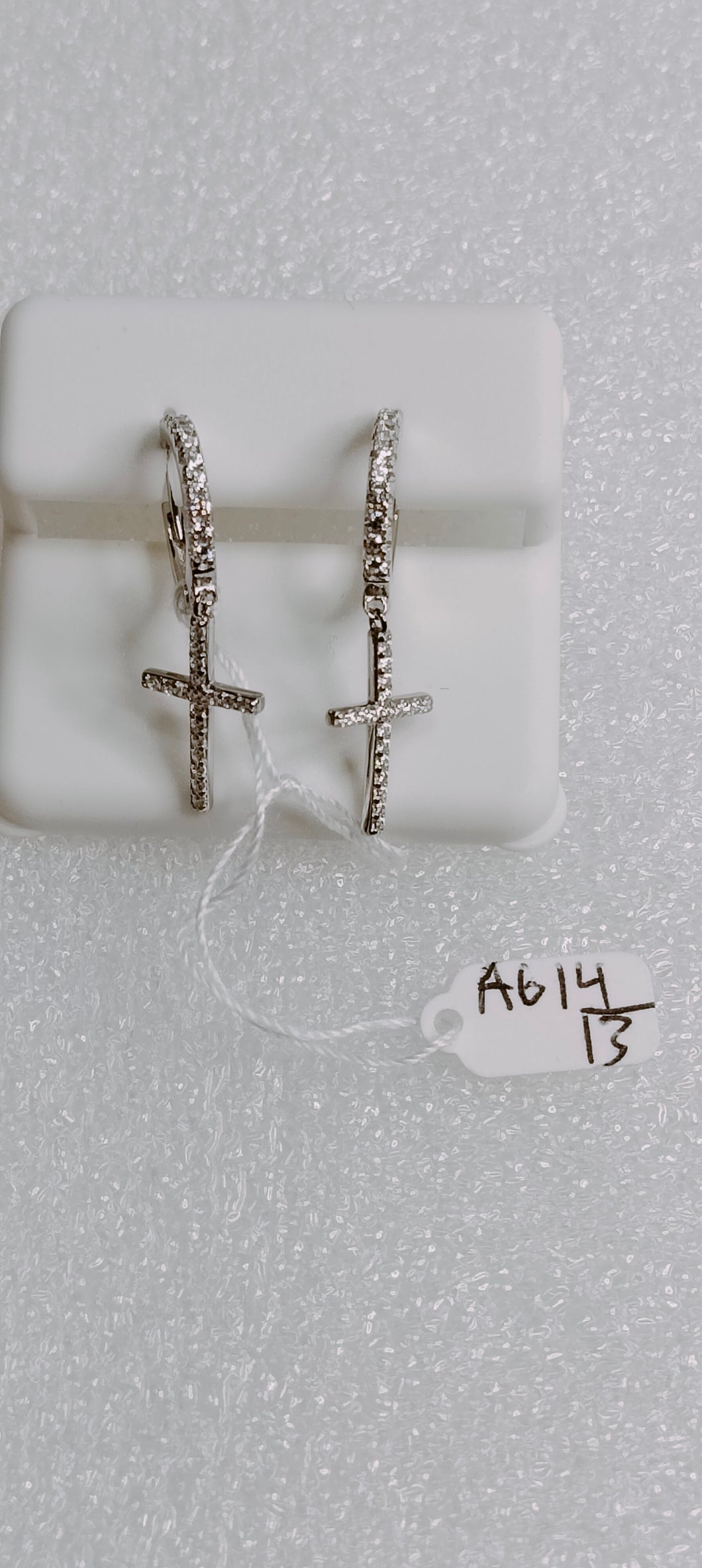 614 Silvery Jewelry
