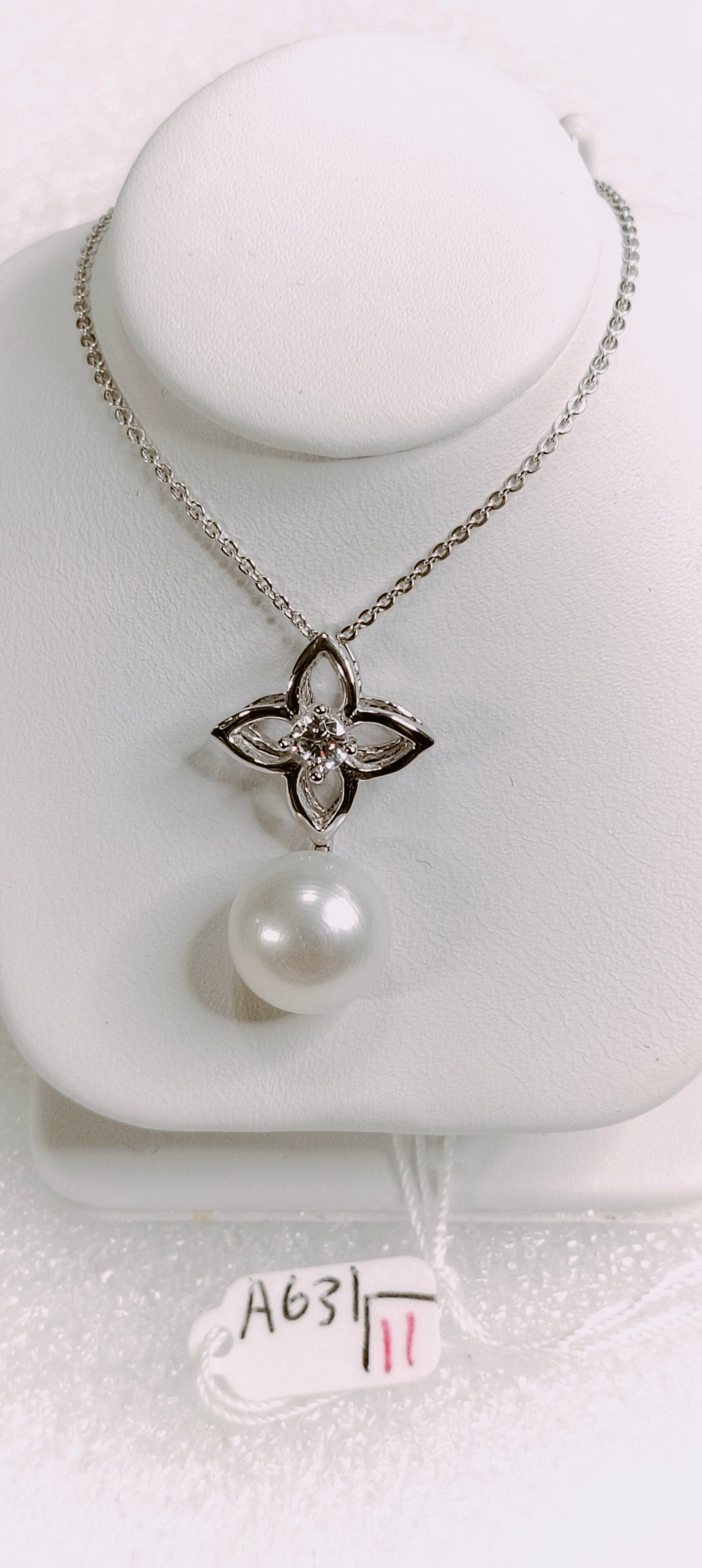 631 Silvery Jewelry
