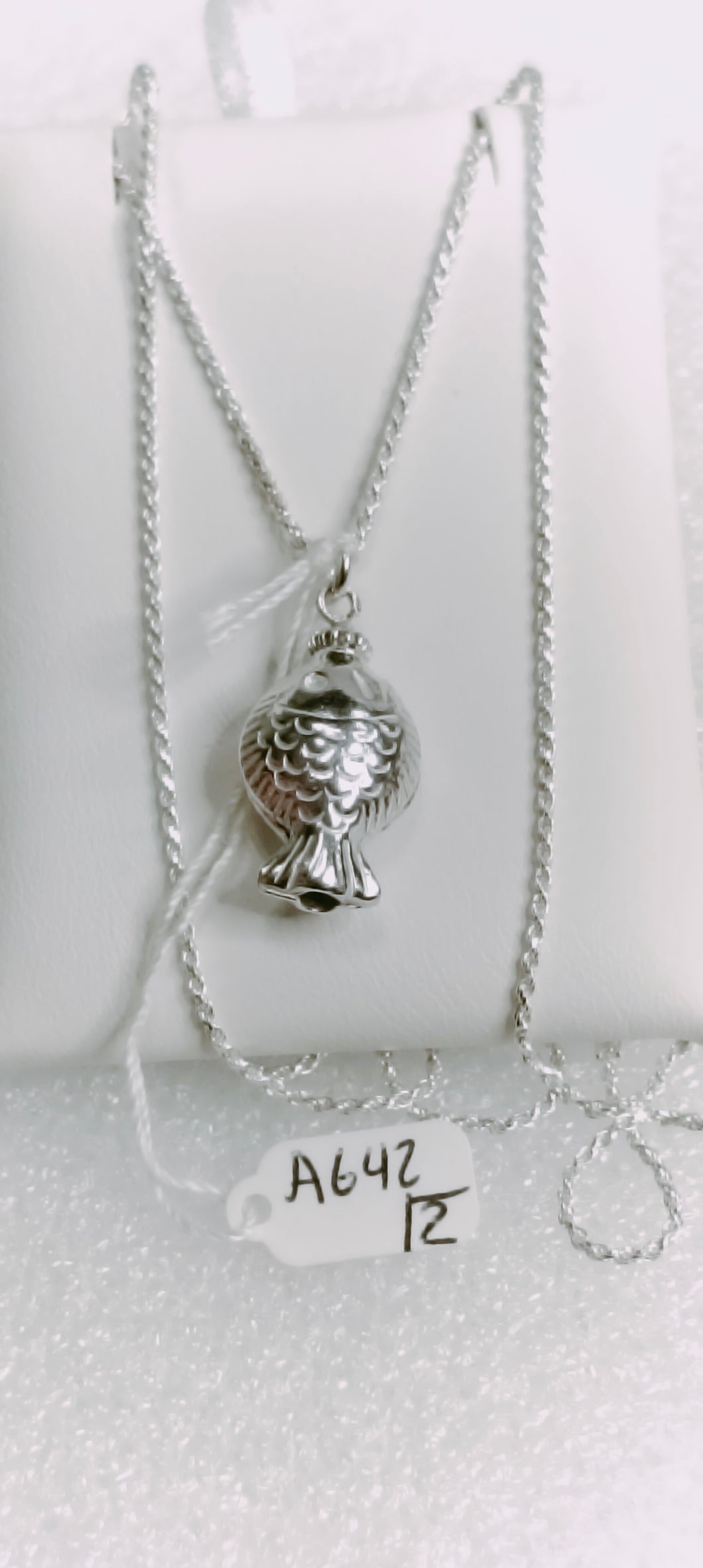 642 Silvery Jewelry