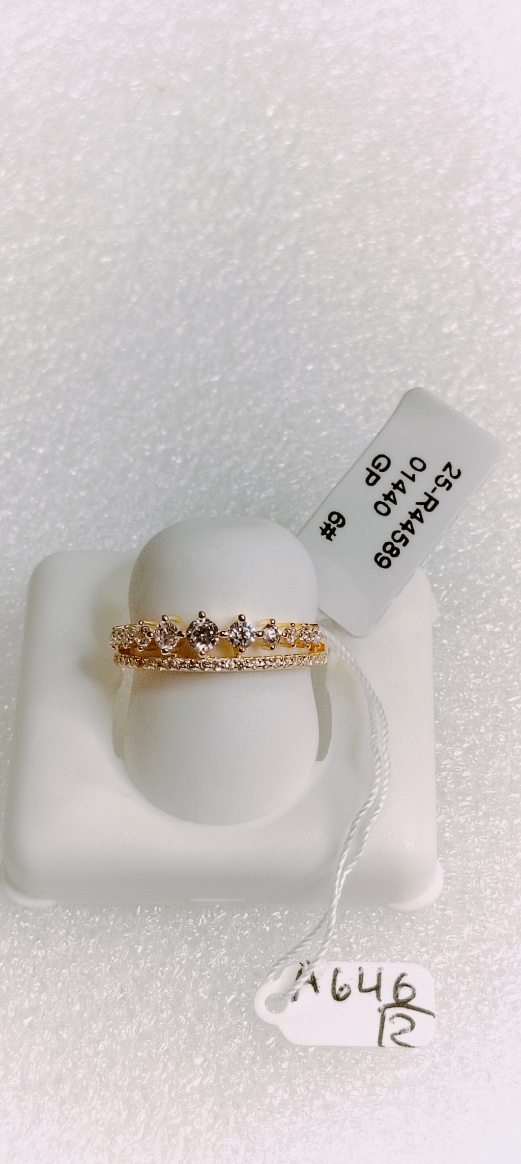 646 Silvery Jewelry