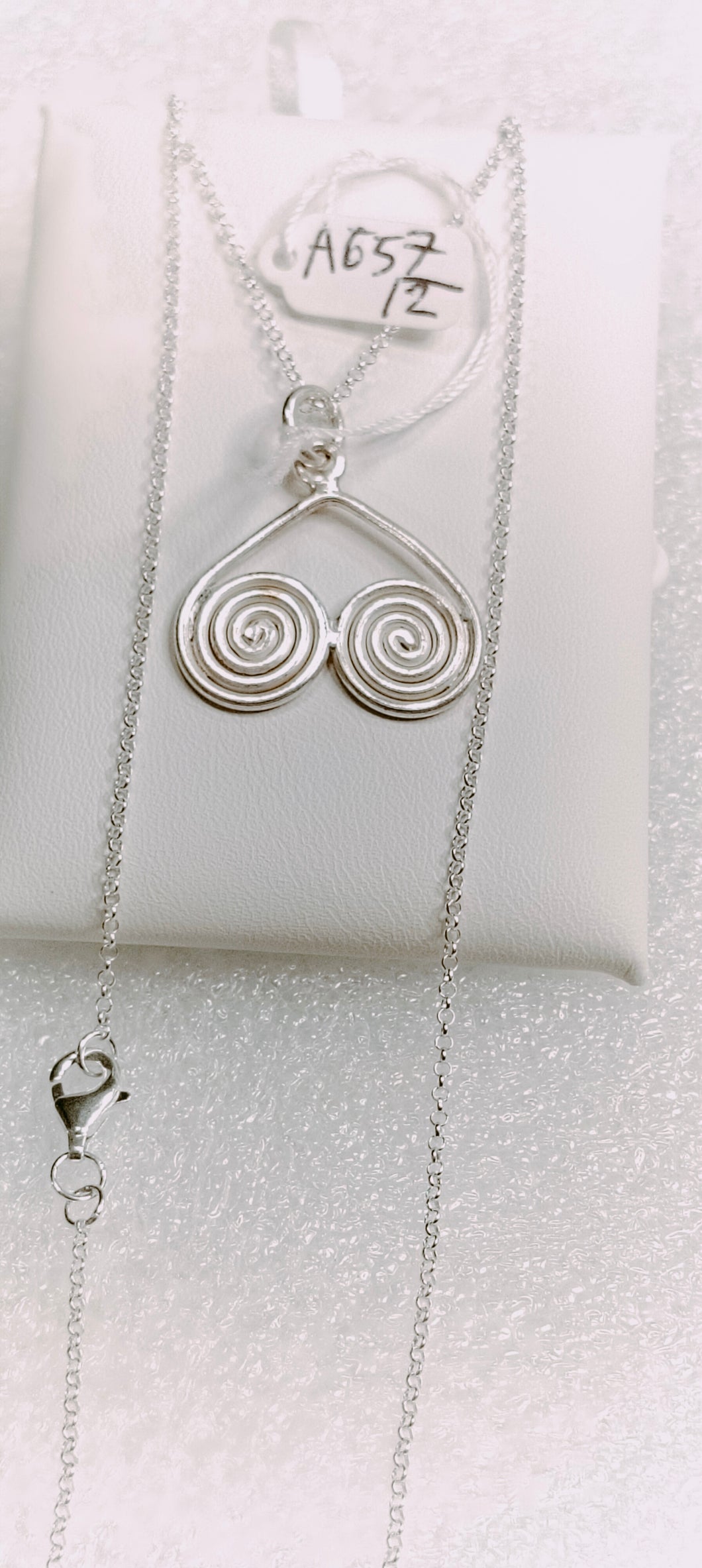 657 Silvery Jewelry