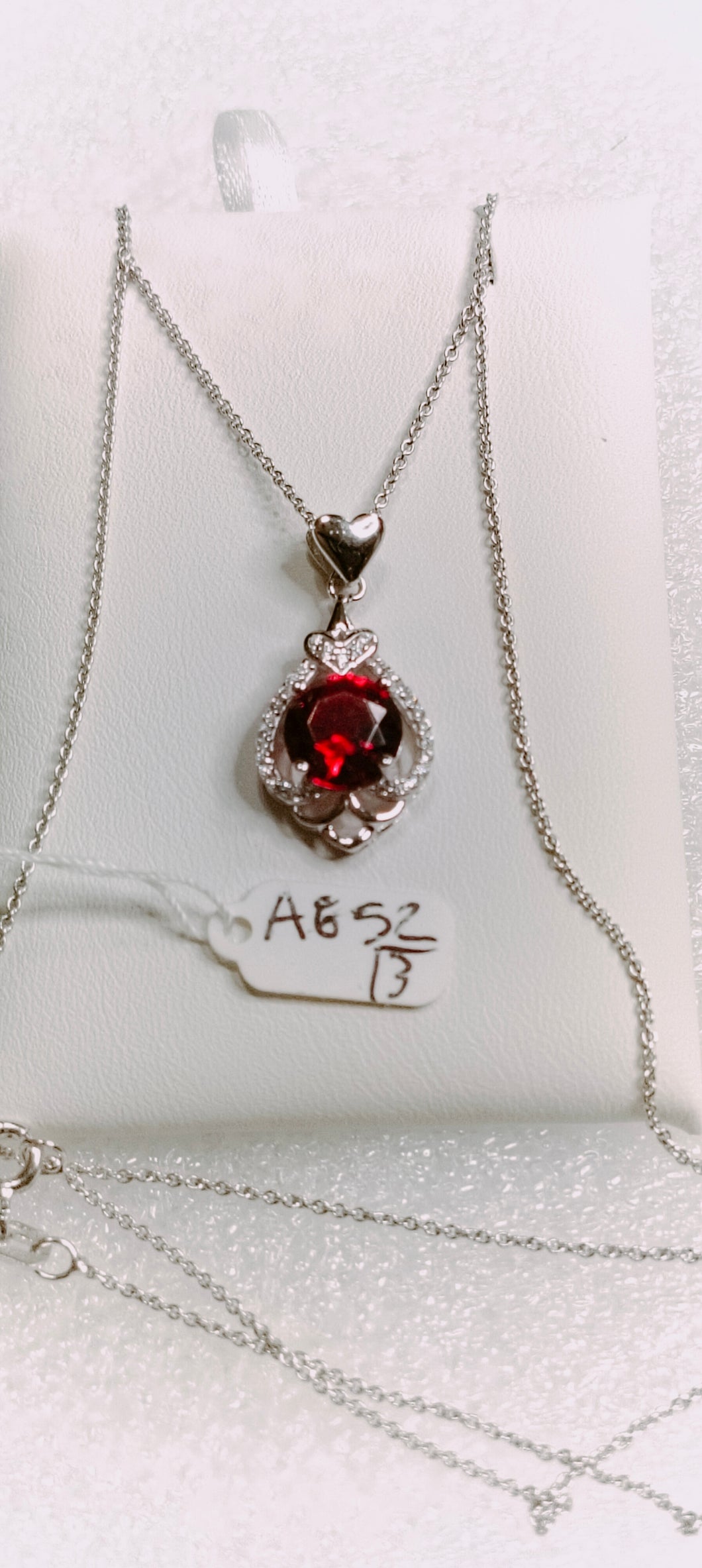 652 Silvery Jewelry