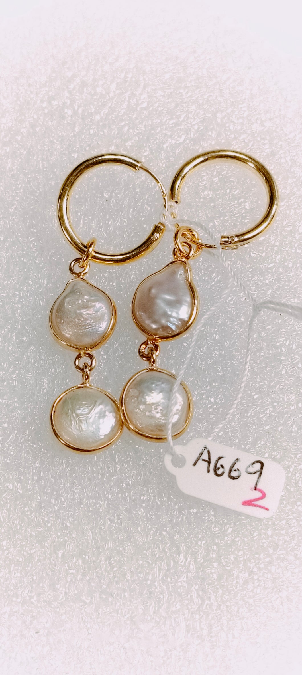 669 Silvery Jewelry