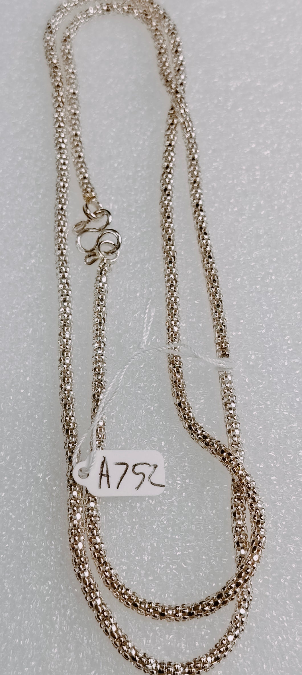 752 Silvery Jewelry