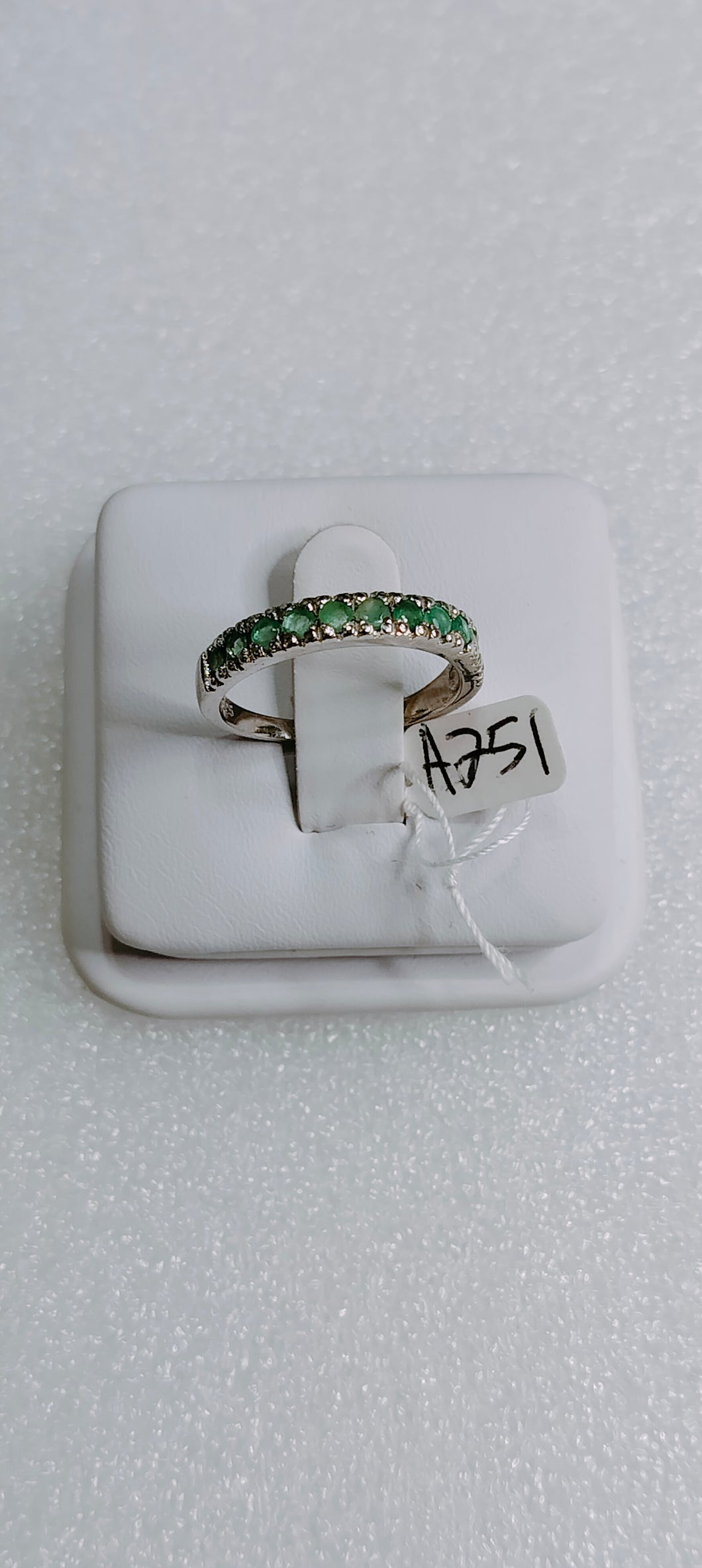 751 Silvery Jewelry