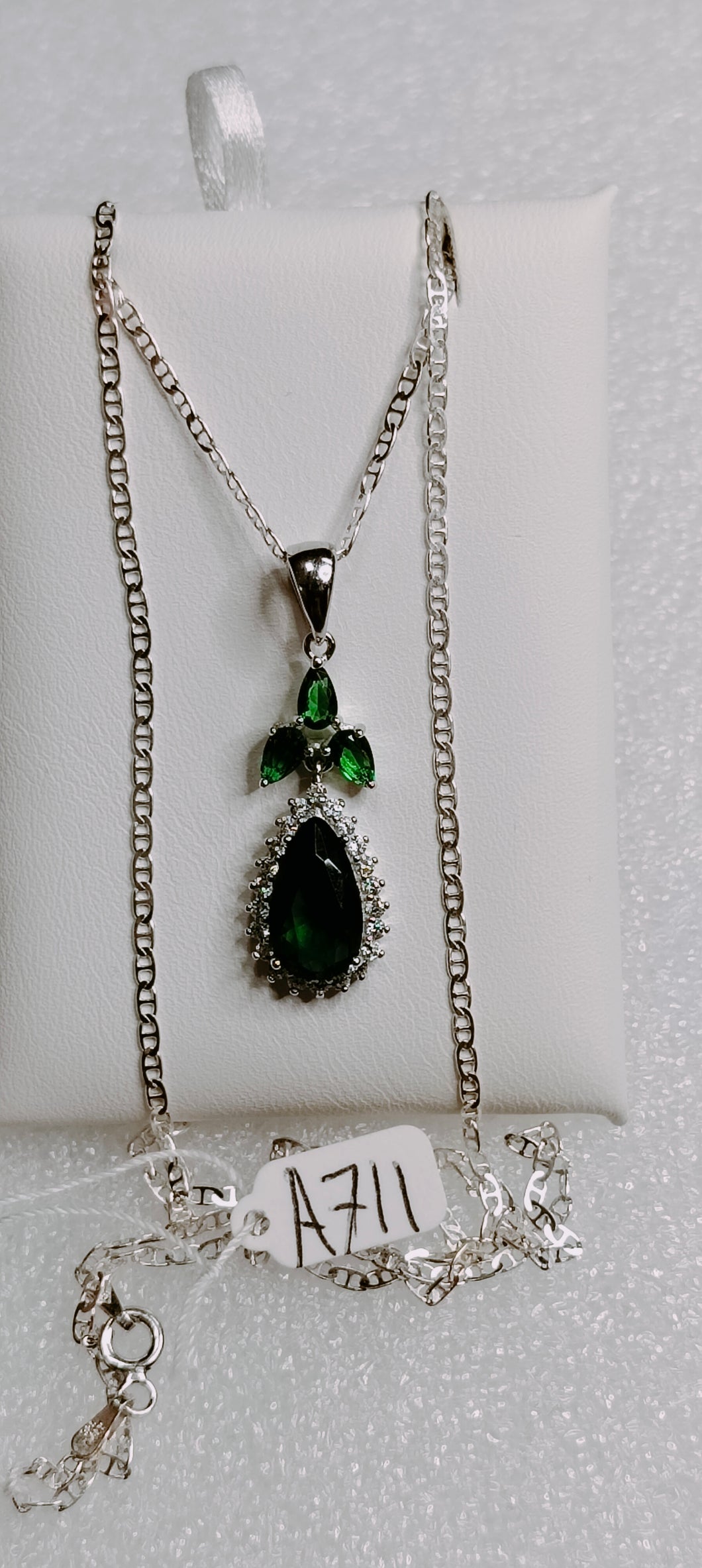 711 Silver Jewelry