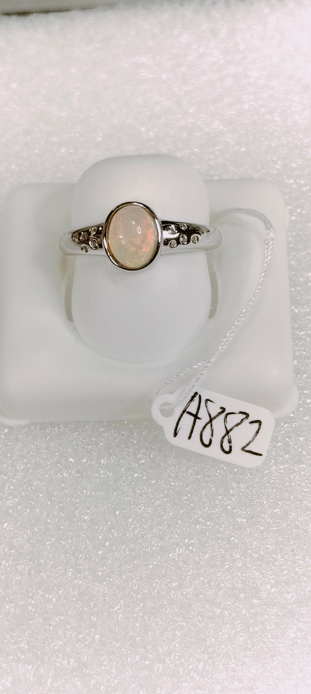 882 Silvery Jewelry