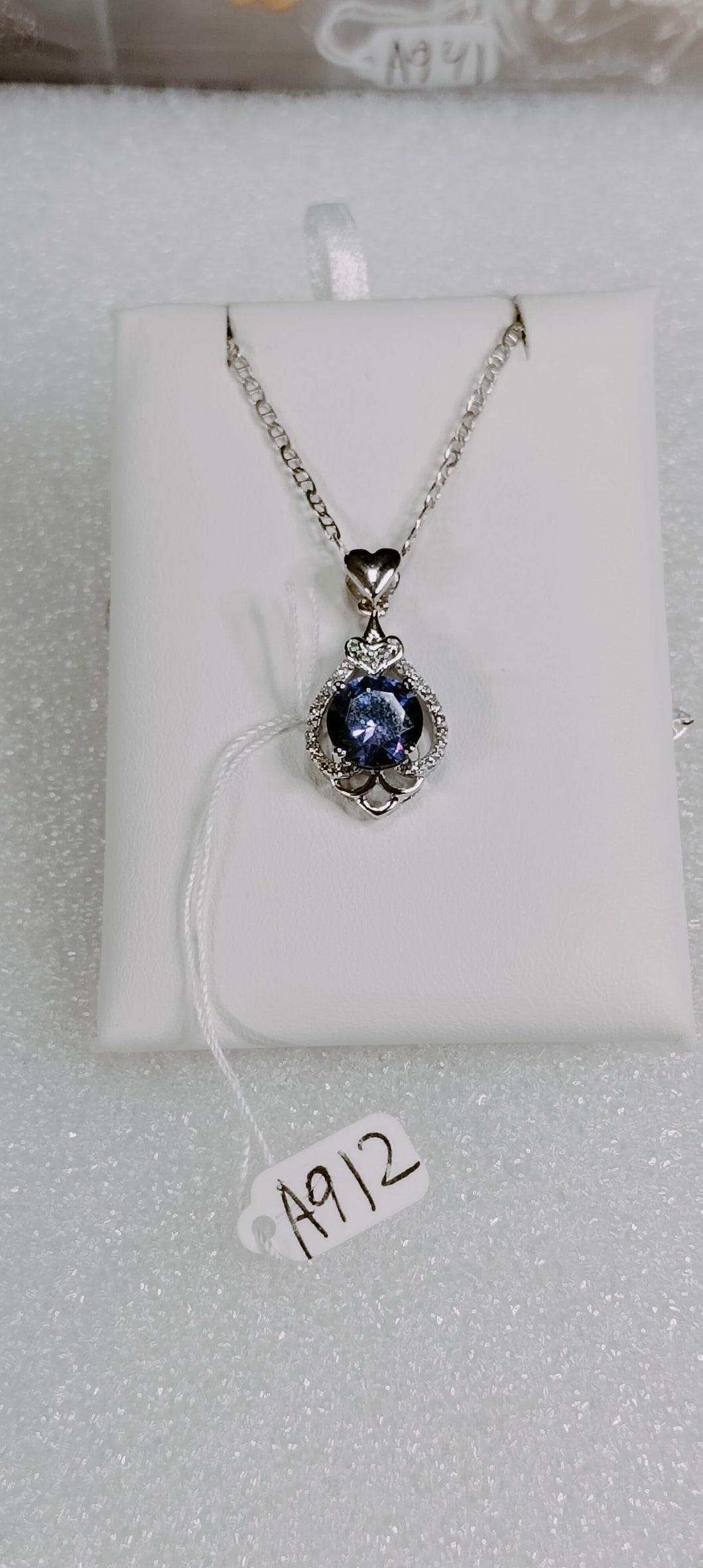 912 Silvery Jewelry