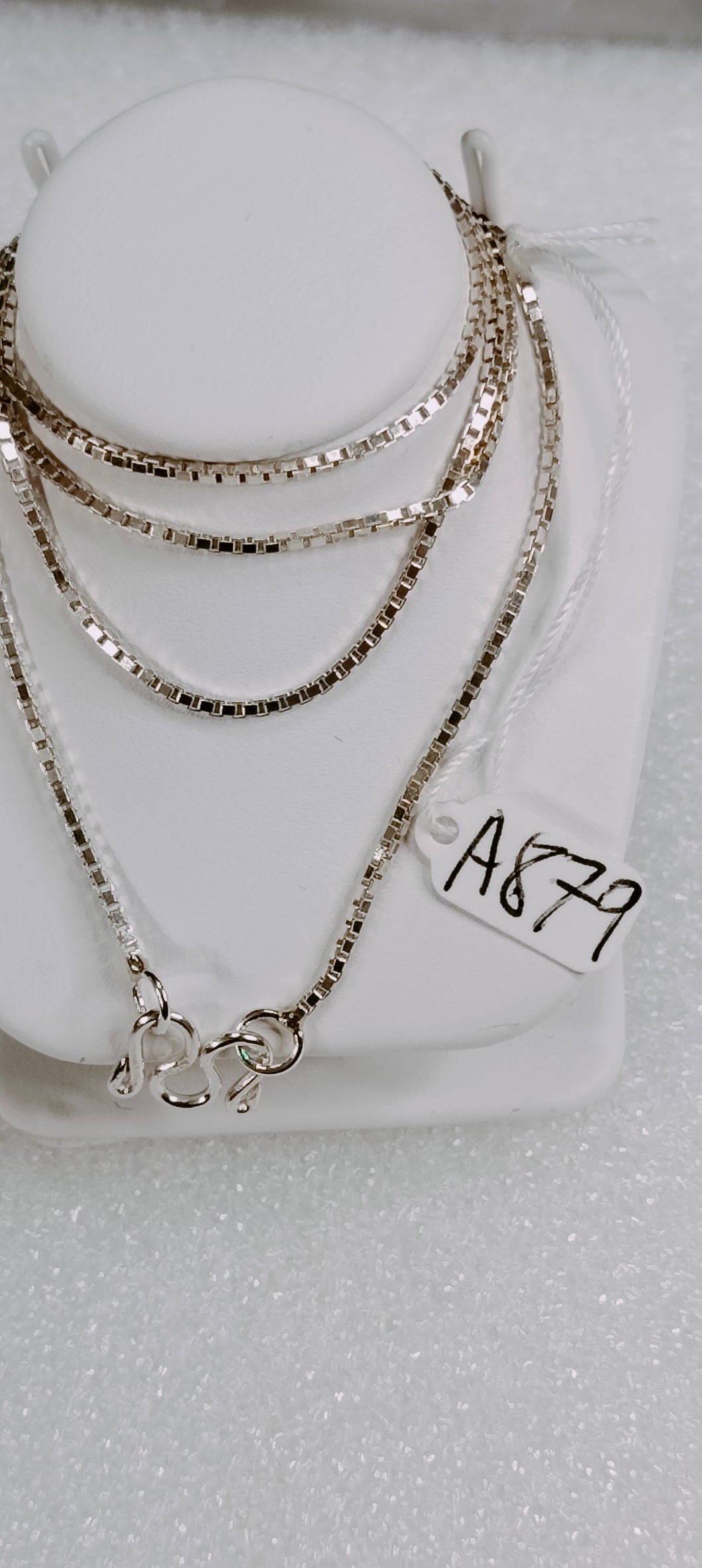 879 Silvery Jewelry